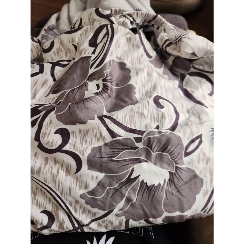 NWOT  6 dining room chair covers (R)